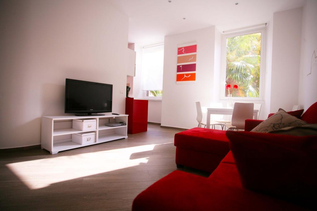 Red Flat In Rome Apartment Стая снимка